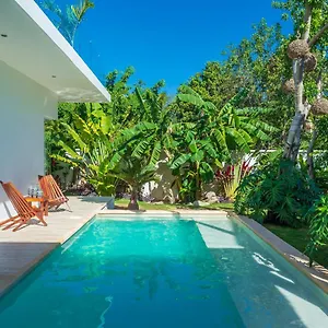 Chic & Mexican Villa, A True Oasis Pool, Security Holiday home