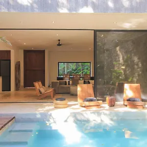 Elegant Boho Style Jungle Views In Rooftop Deck & Outstanding Raw Pool In Holistika Holiday home